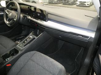 Volkswagen Golf 2.2D LIFE picture 14