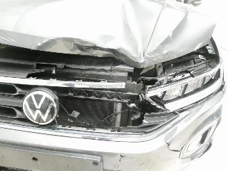 Volkswagen T-Roc LIFE picture 3