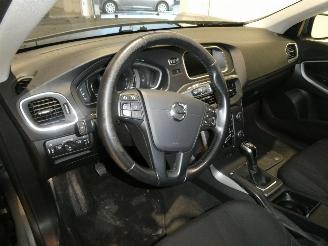 Volvo V-40 2.0D V 40 picture 23