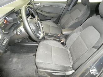 Renault Clio V CORPORATE EDI picture 14