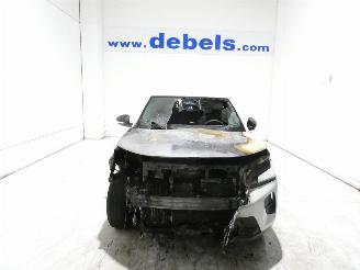 krockskadad bil auto Citroën C3 IV YOU 2025/3