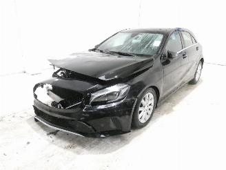 Mercedes A-klasse 1.5D A 180 D picture 4
