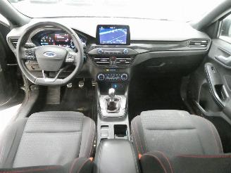 Ford Focus ST-LINE picture 19