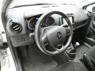 Renault Clio IV GRANDTOUR LI picture 18