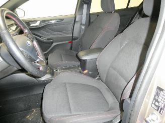 Ford Focus ST-LINE X picture 26