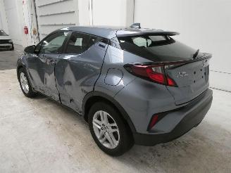 Toyota C-HR  picture 14