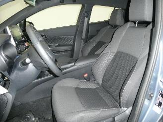 Toyota C-HR  picture 24