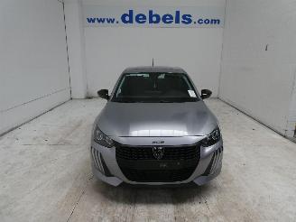 Vaurioauto  passenger cars Peugeot 208 II ACTIVE 2024/6