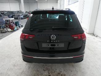 Volkswagen Tiguan LIFE picture 5