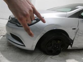 Opel Astra 1.6D  EDITION picture 4