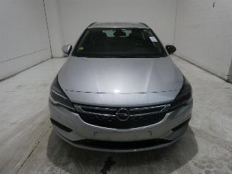 Opel Astra 1.6D  EDITION picture 2