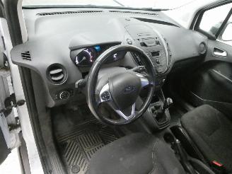 Ford Transit COURIER TREN picture 16