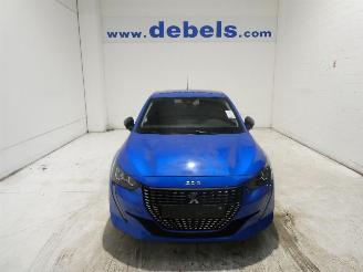 skadebil auto Peugeot 208 II ALLURE 2023/4
