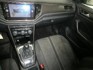 Volkswagen T-Roc 1.0 TSI picture 16
