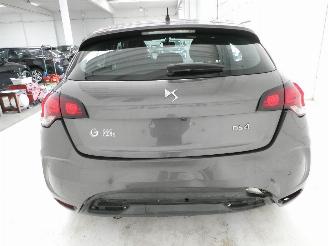 DS Automobiles DS 4 1.2  SO CHIC picture 5