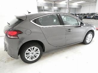 DS Automobiles DS 4 1.2  SO CHIC picture 6