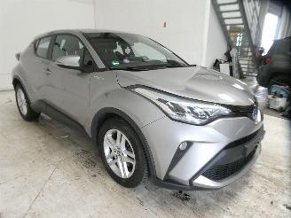 Toyota C-HR  picture 8