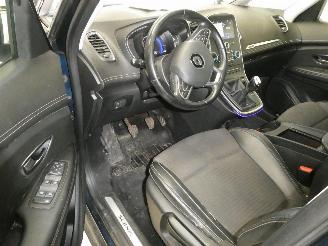 Renault Scenic 1.5 D  INTENS picture 18