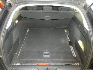 Peugeot 308 II SW STYLE picture 17