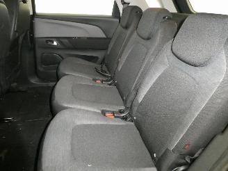 Citroën C4-picasso 1.2 FEEL picture 16