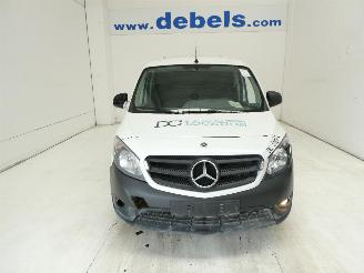 krockskadad bil bedrijf Mercedes Citan 1.5 D CDI 2021/3
