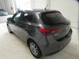 Mazda 2 HYBRID picture 7