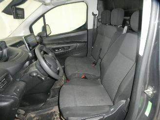 Peugeot Partner 1.5D ASPHALT picture 19