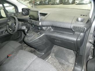 Peugeot Partner 1.5D ASPHALT picture 16