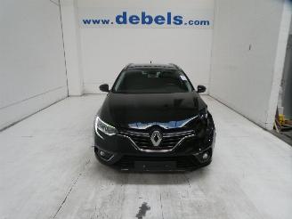 skadebil auto Renault Mégane IV GRANDTOUR 2018/1