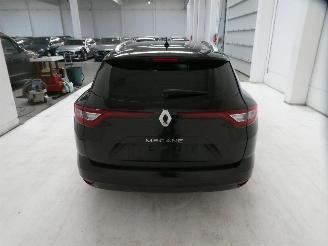 Renault Mégane IV GRANDTOUR picture 8