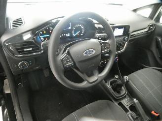 Ford Fiesta TREND picture 15