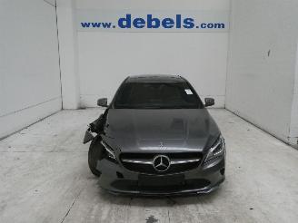 Damaged car Mercedes Cla-klasse 200 D 2019/3