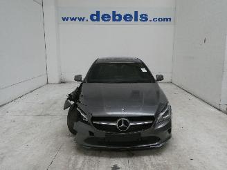 skadebil auto Mercedes Cla-klasse 200 D 2019/3