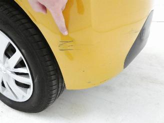 Peugeot 208 LIKE picture 6