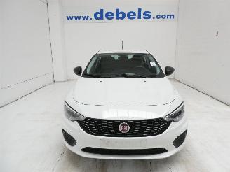 krockskadad bil auto Fiat Tipo POP 2017/4