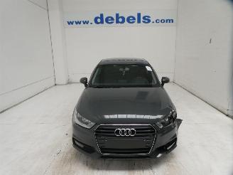 Schadeauto Audi A1 DESIGN 2017/8