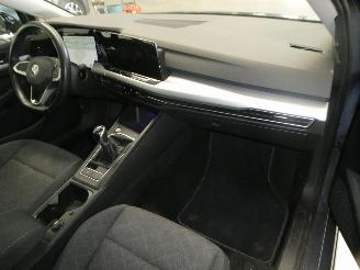 Volkswagen Golf 2.0D VARIANT LIFE picture 17