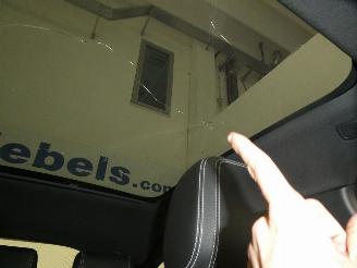 Jaguar E-Pace 2.0D S picture 23