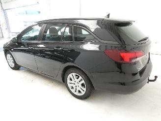 Opel Astra 1.6D EDITION picture 5