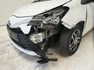 Toyota Yaris COMFORT picture 4