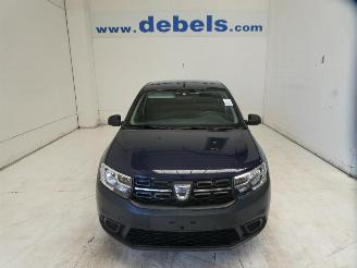 Schadeauto Dacia Logan  2018/10