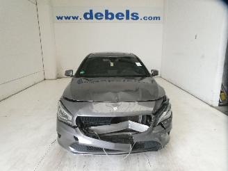 Schadeauto Mercedes 200-serie 200 D 2017/10