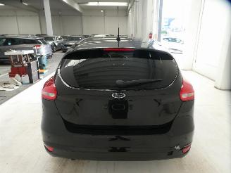 Ford Focus TITANIUM picture 6