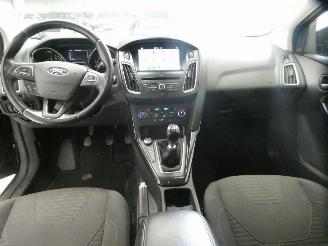 Ford Focus TITANIUM picture 15