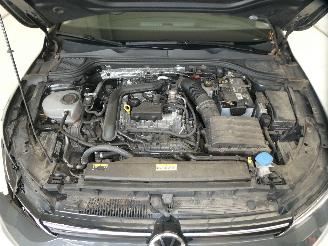 Volkswagen Golf  picture 24