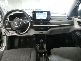 Suzuki Swift GL+ picture 16