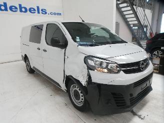 Opel Vivaro 1.5 TURBO picture 11