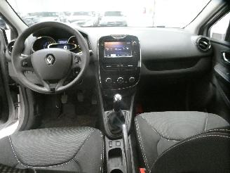 Renault Clio IV GRANDTOUR EX picture 13