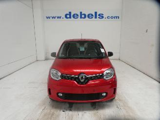 Vaurioauto  passenger cars Renault Twingo III TECHNO 2024/6