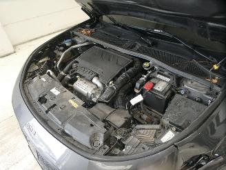 Peugeot 308 III ACTIVE PACK picture 28